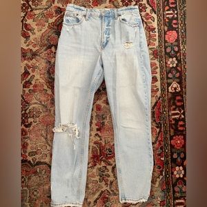 Abercrombie Mom Jean Size 27 WORN ONCE